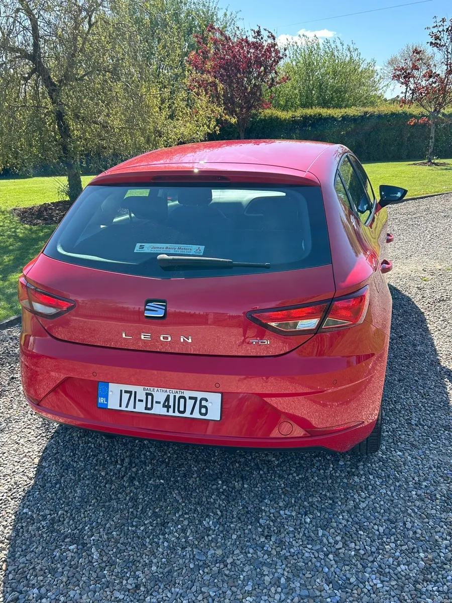 Seat Leon  1.6 TDI - Image 3