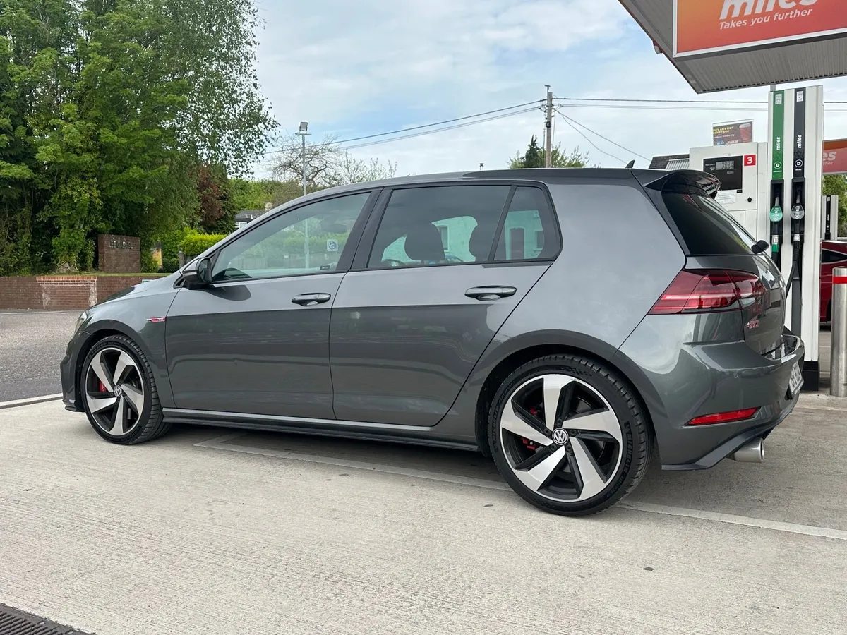 Golf GTI Performance Pack Manual - Image 4