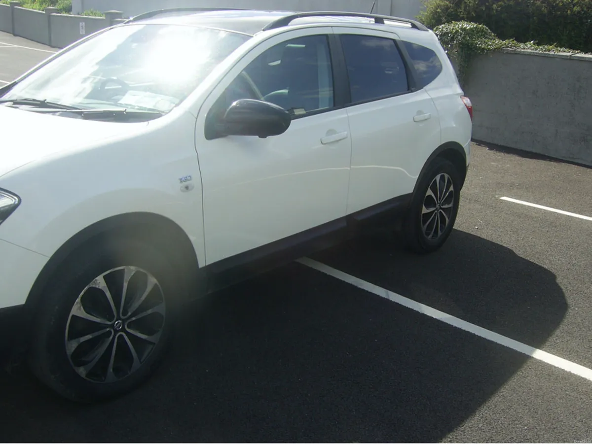 Nissan Qashqai+2 + 2 360 1.5 DCI 5DR - Image 3