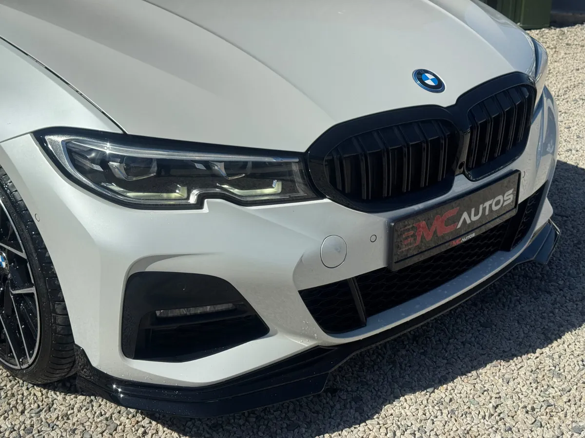 2022 BMW 330E MSPORT WHEELS INCLUDED - Image 3