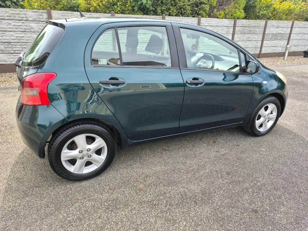 Toyota Yaris - Image 1
