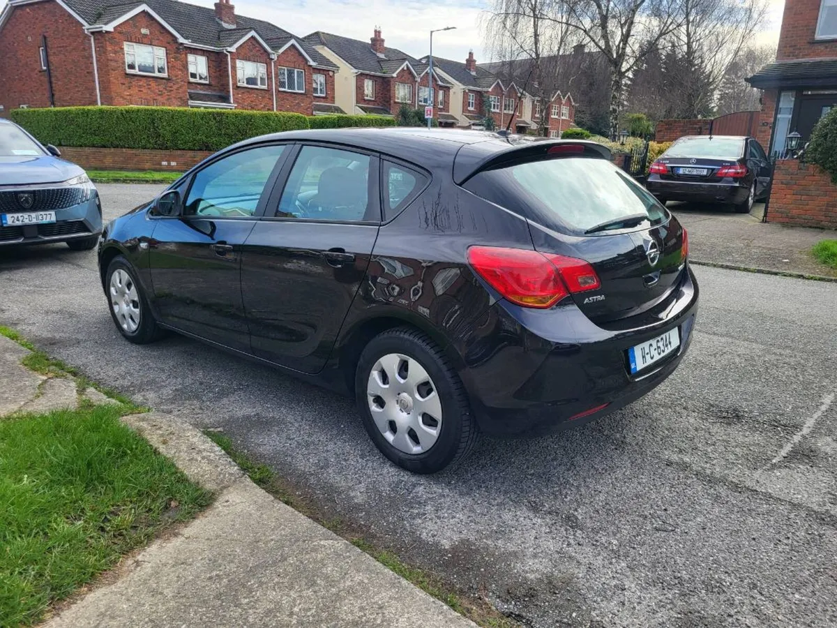 Opel Astra Diesel 1.3 Cdti. New Nct..tax end July - Image 4