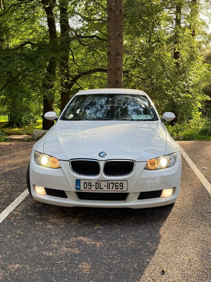BMW 3-Series 320d 2009-Coupe-DrivingPlease read Ad - Image 2