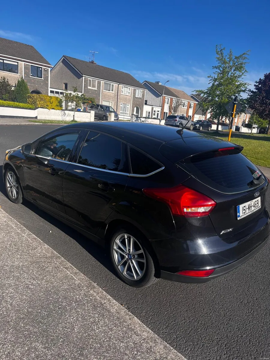 2015 FORD FOCUS 1.6L TDCI ZETEC 113BHP 5DR - Image 2