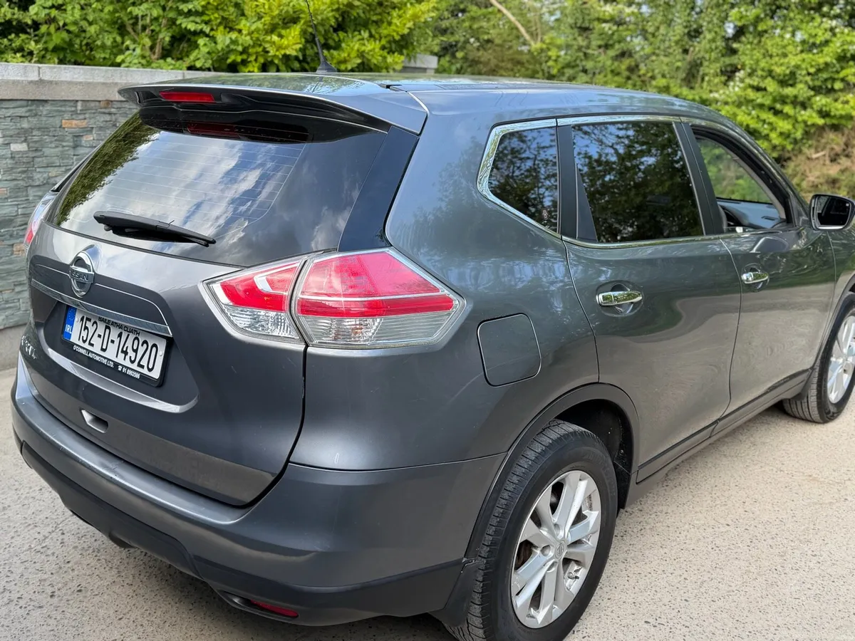 2015 (152) Nissan x-trail 7 seats - Image 3