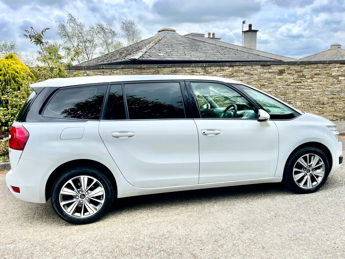 151 Citroen C4 grand Picasso “ VALUE “ €3850 - Image 2