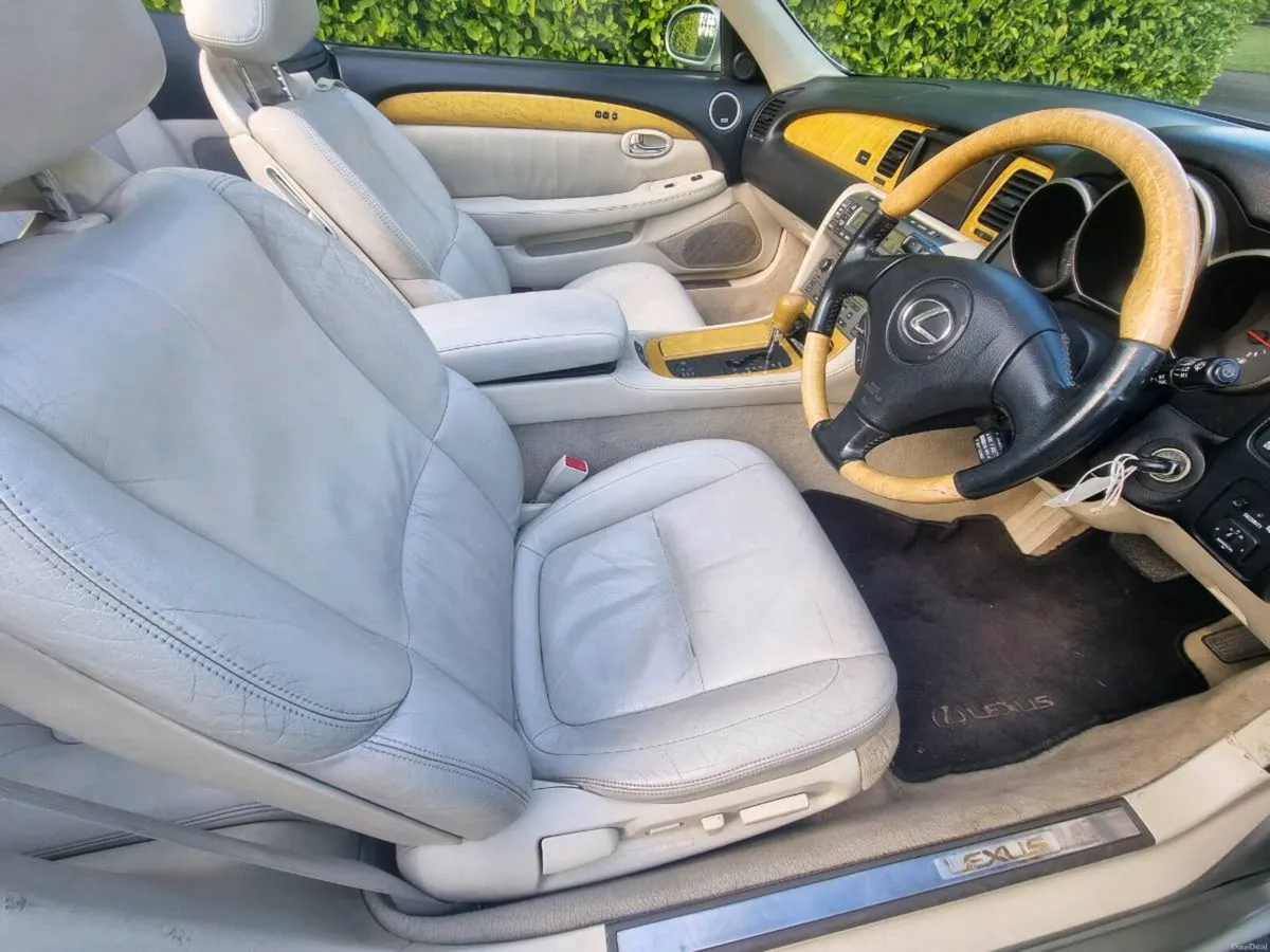 Lexus SC 2002 - Image 4