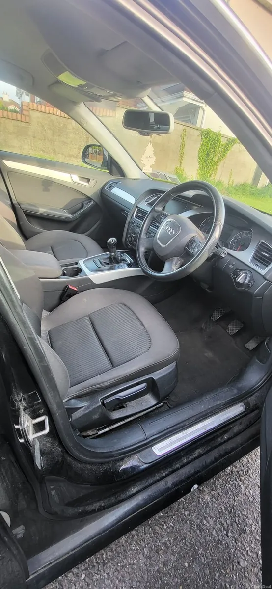 Audi A4 2009 - Image 3