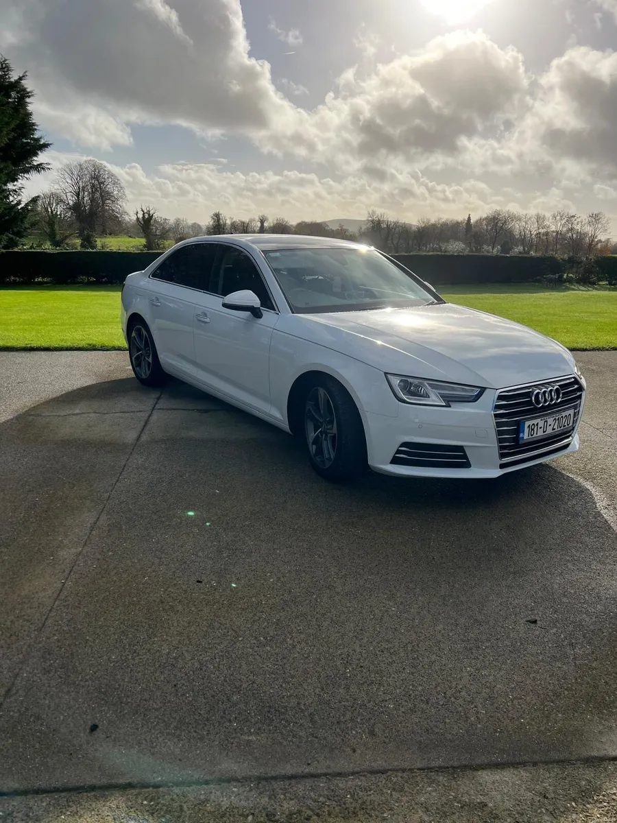 Audi A4 limousine 181D21020 - Image 2