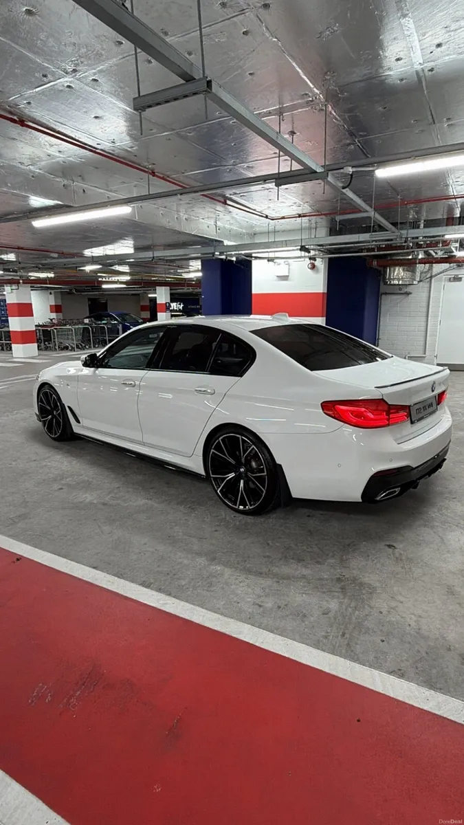 520D G30 Msport (low kms) Nct 05/28 - Image 3
