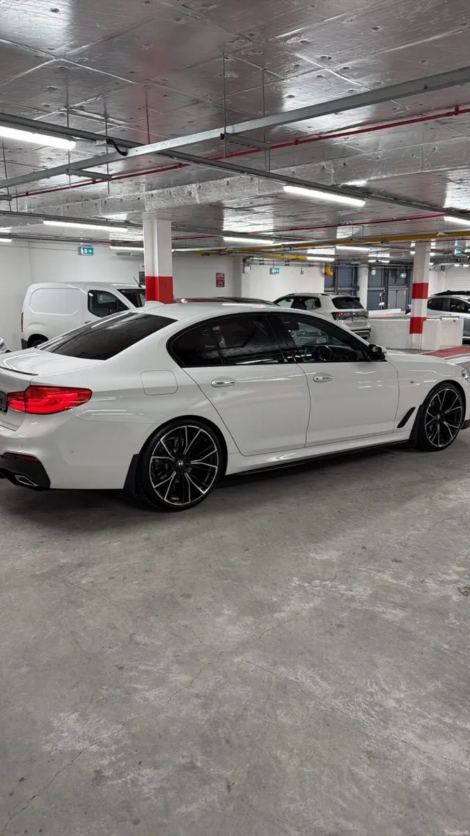 520D G30 Msport (low kms) Nct 05/28 - Image 4