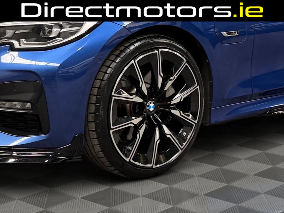 BMW 3-Series M SPORT AUTO - Image 4