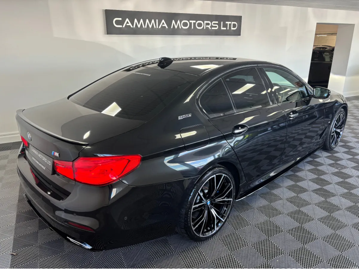 BMW 5-Series *BMW 530e* *DIGITAL DASH* *REVERSE CA - Image 4