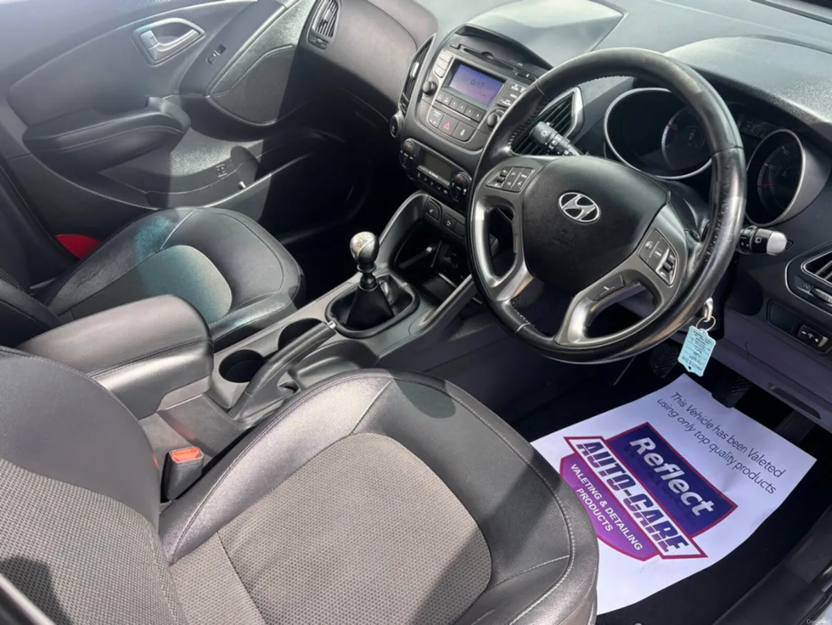 Hyundai ix35 1.7 CRDI SE 5DR - Image 2