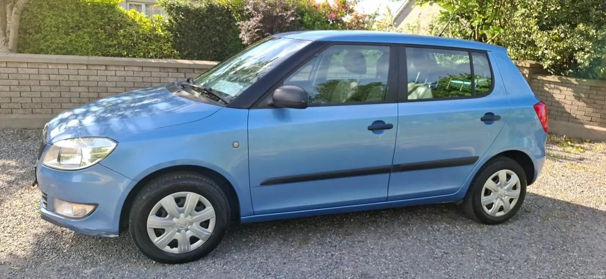 15 Skoda Fabia , MINT,   NCT to Feb 27 - Image 2