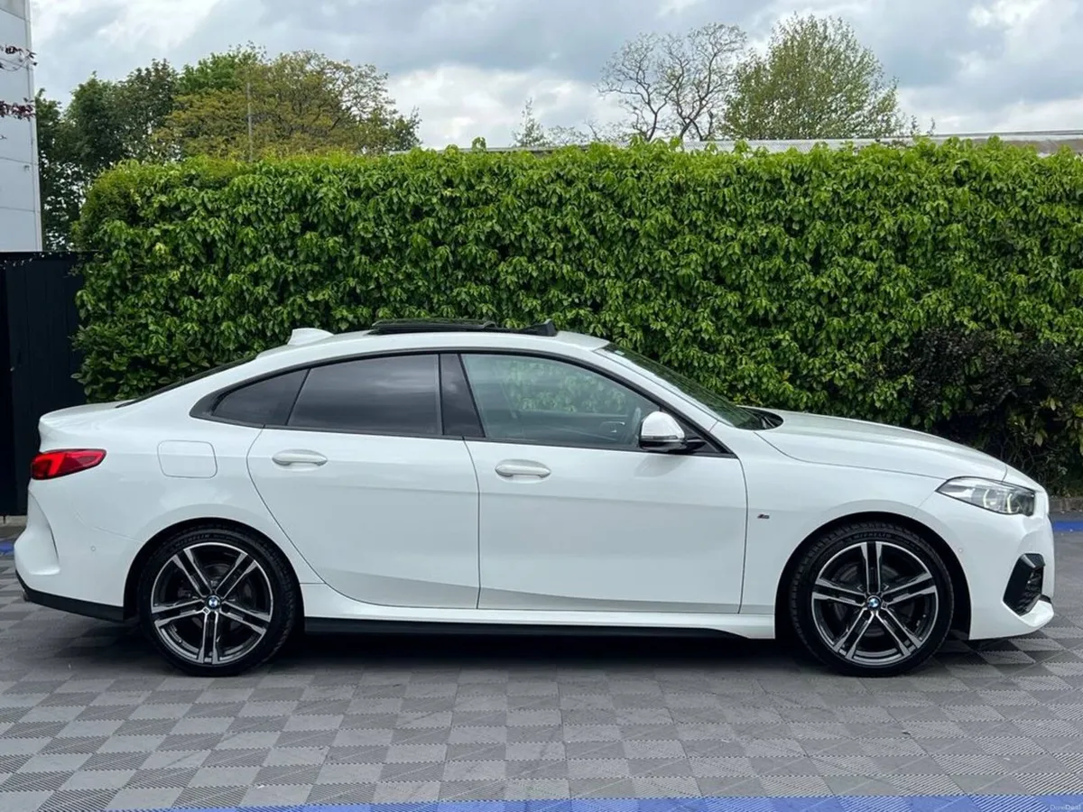 BMW 2-Series 218d M-SPORT 2.0 D ** LOW MILEAGE ** - Image 3