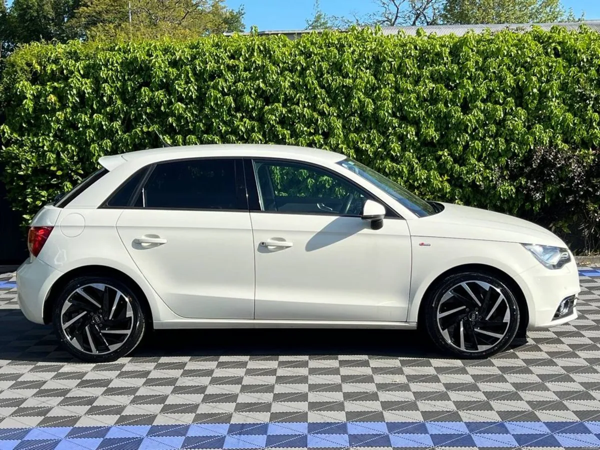 Audi A1 S-LINE PACK 1.4 TFSI // NEW 17" S-LINE ALL - Image 2