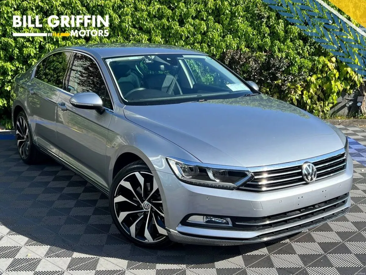 Volkswagen Passat HIGHLINE R-LINE PACK 2.0 TDI AUT - Image 1