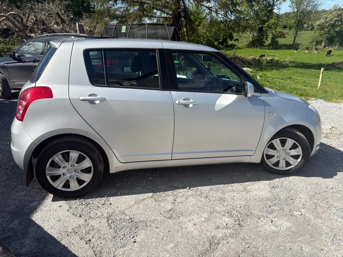 2008 Suzuki Swift - Image 1