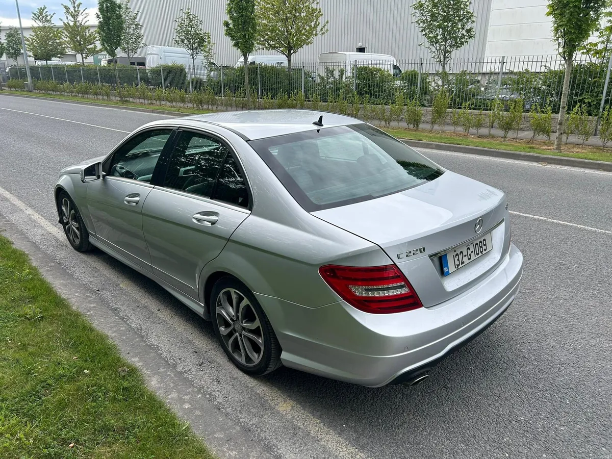 Mercedes-Benz C-Class 2013 SPORT - Image 4