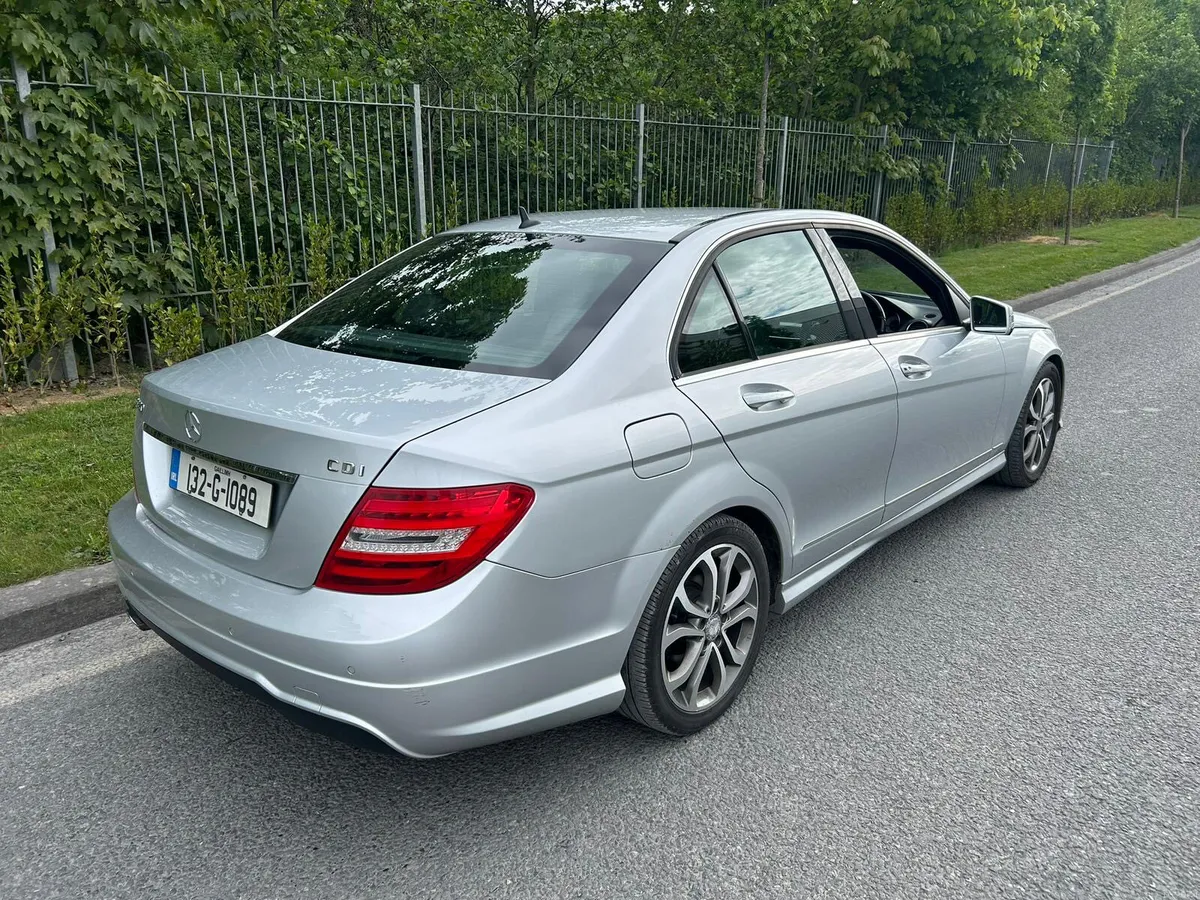 Mercedes-Benz C-Class 2013 SPORT - Image 3