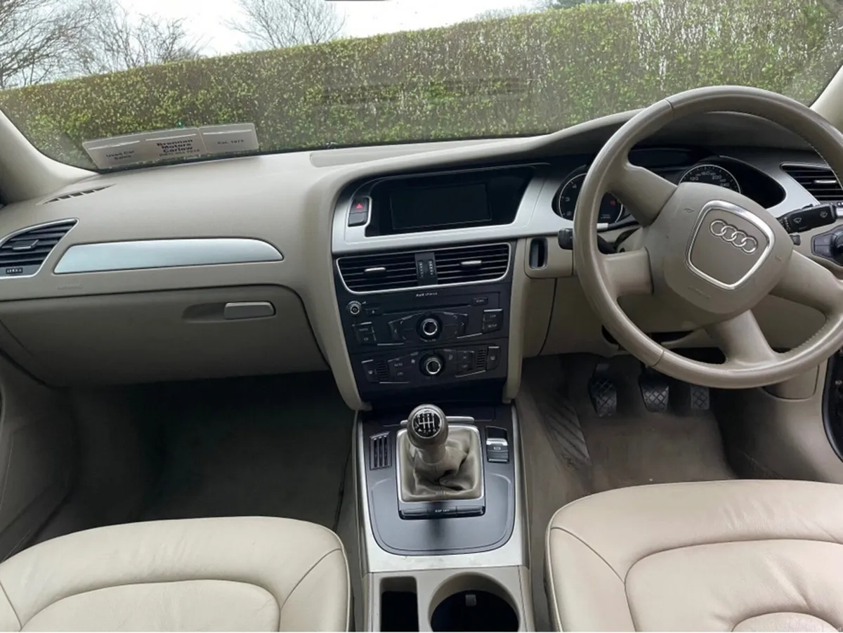 Audi A4 2008 - Image 2