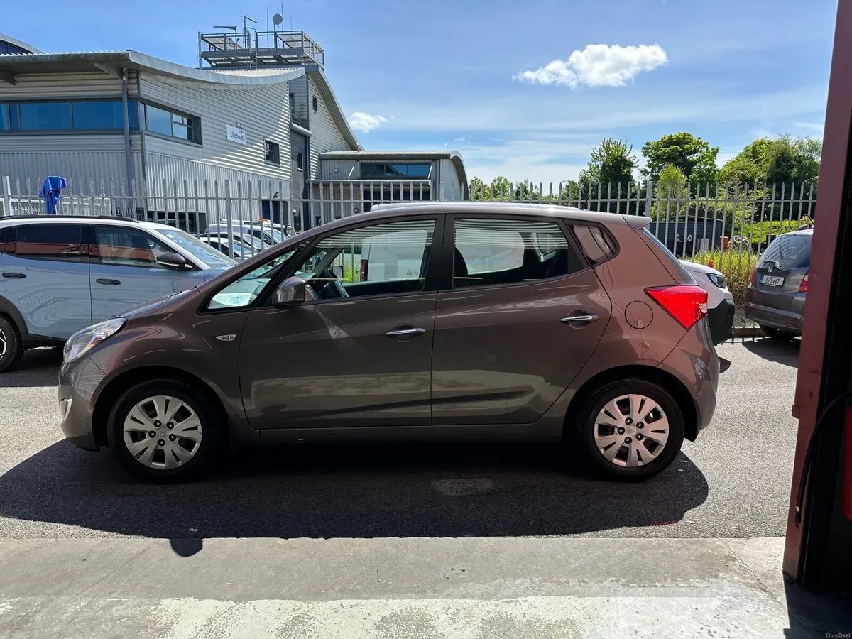 Hyundai ix20 2012 - Image 4