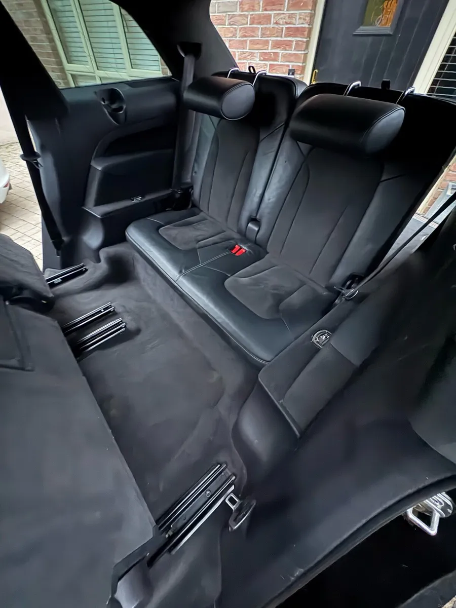 Audi Q7 Sline - Image 4