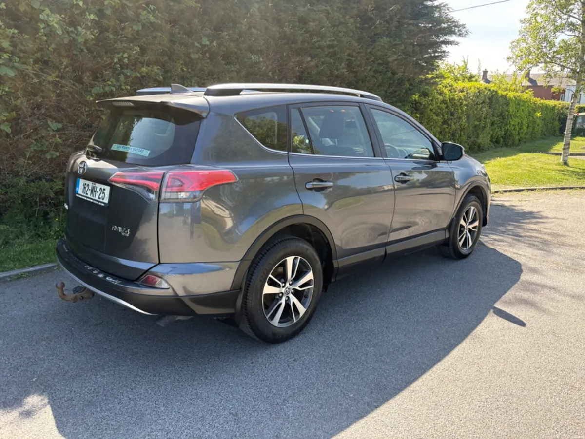Toyota RAV4 RAV4 2.0 D-4D LUNA 4DR - Image 3