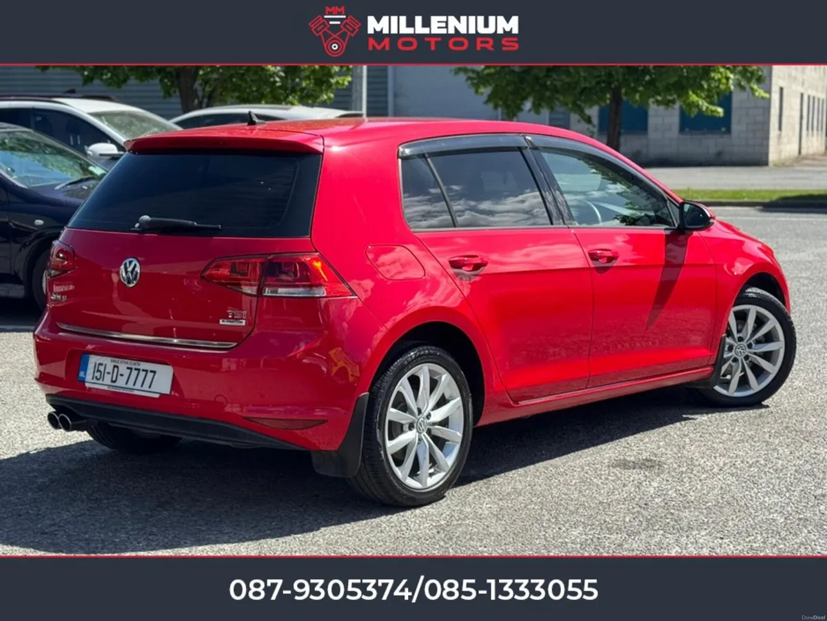 Volkswagen Golf LEATHER SEATS // TOP SPEC // LOW K - Image 3