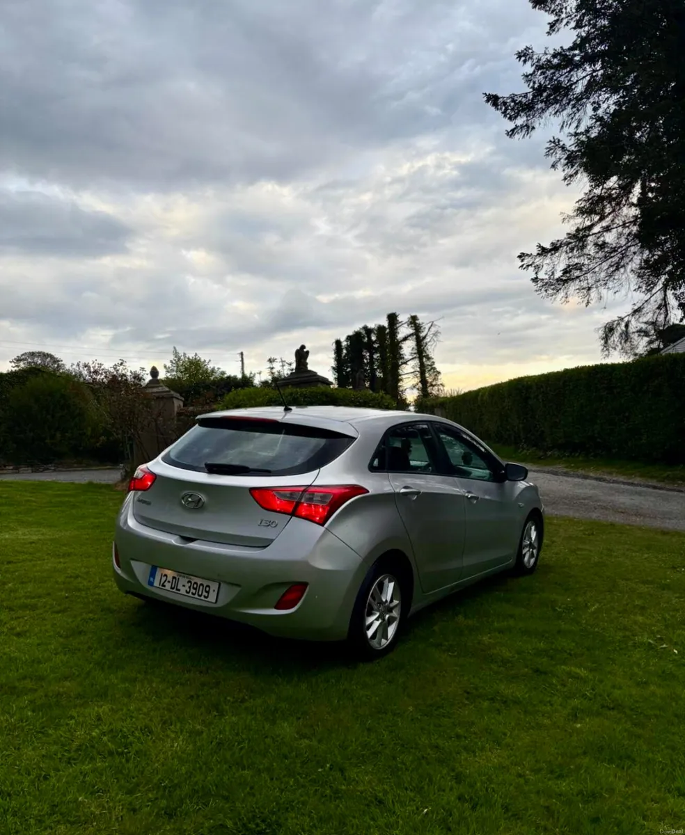 2012 Hyundai i30 1.6 Diesel Deluxe - Image 3