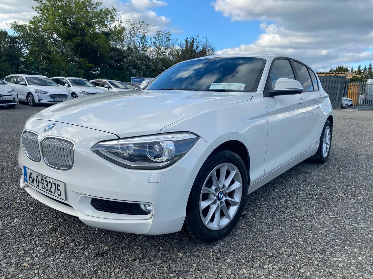 BMW 116i  2015 - Image 1