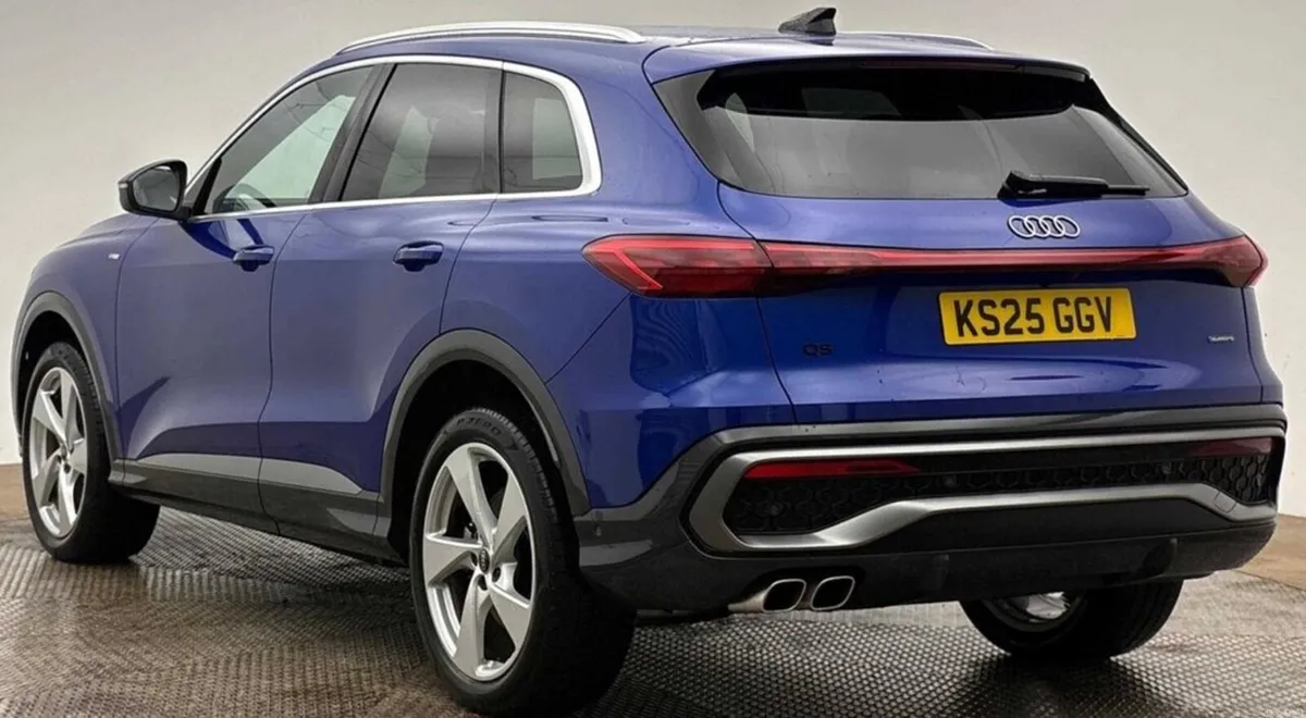 2.0 TDI S line SUV 5dr Diesel S Tronic quattro Eur - Image 2