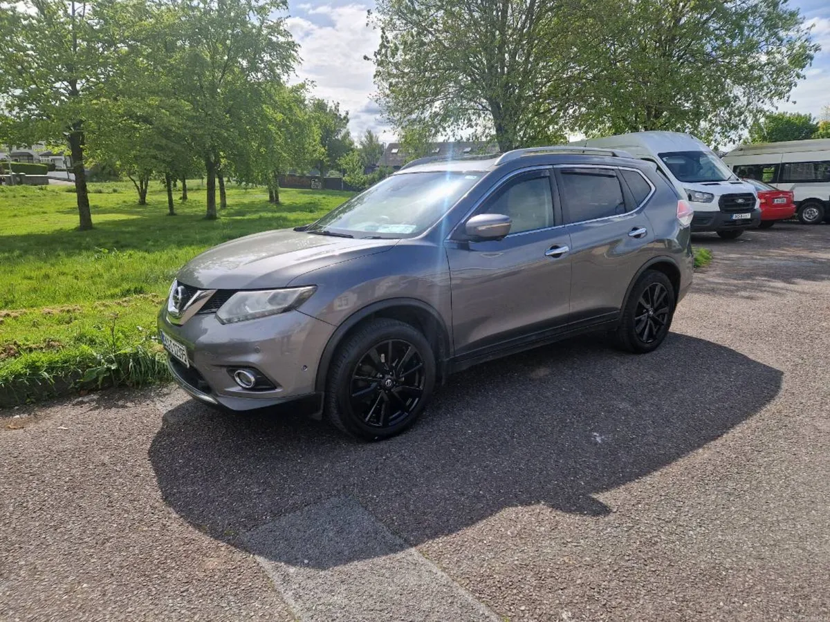 Nissan XTrail 1.6 TDCI ACENTA 8 SEATER - Image 1