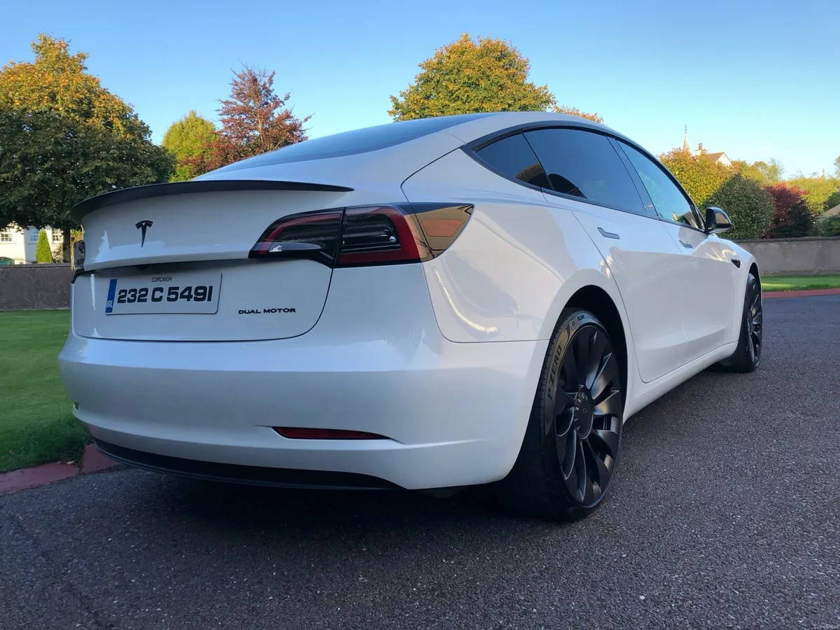 Tesla Model 3 Performance (0-60mph in 3.1sec) - Image 2