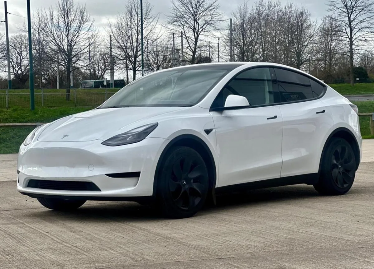 231 Tesla Model Y Rwd Low Km - Image 2