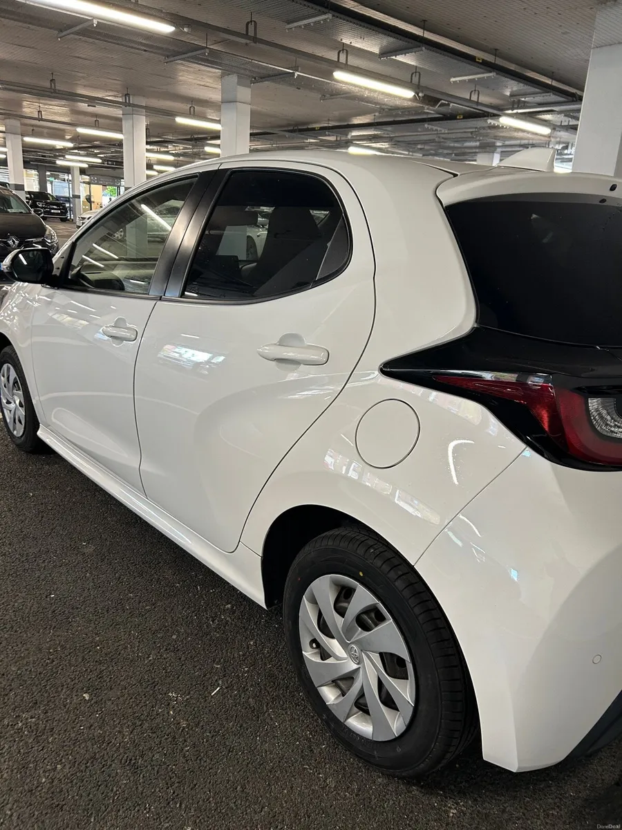 2020 Toyota Yaris|1.0L | low mileage 67500km - Image 3
