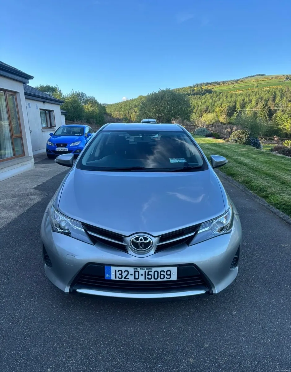 Toyota Auris 2013 - Image 4