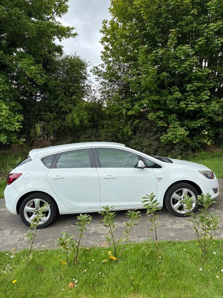 Vauxhall Astra SRI - Image 4