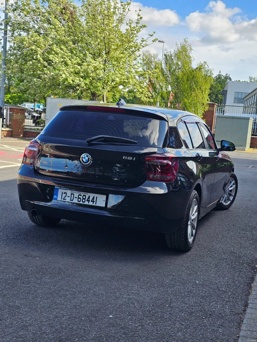 BMW 1-Series 2012 Automatic - Image 3