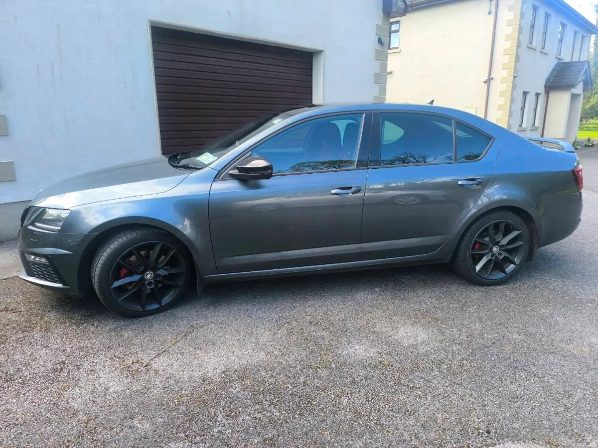181 Skoda Octavia 2.0 TDI VRS - Image 2