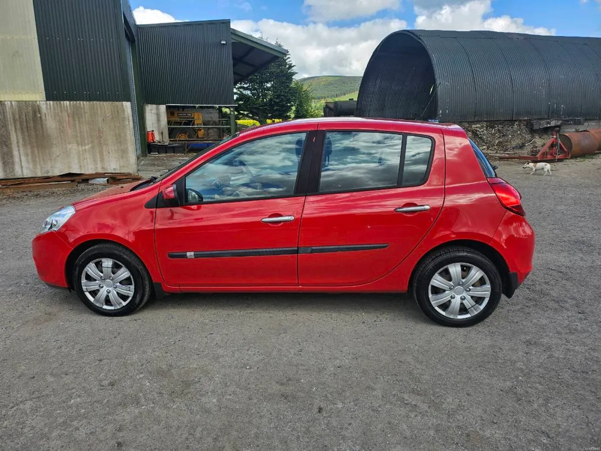 Renault clio - Image 4