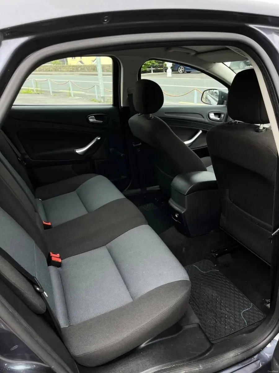 Ford Mondeo 2009 - Image 4