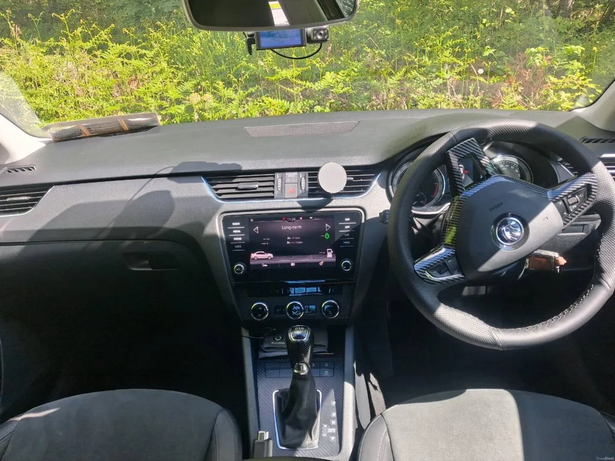 Skoda Octavia 2019  DSG 2.0 Diesel automatic - Image 4