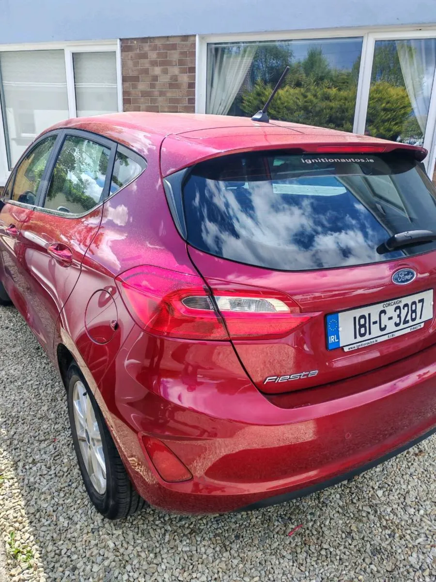 Ford fiesta - Image 2