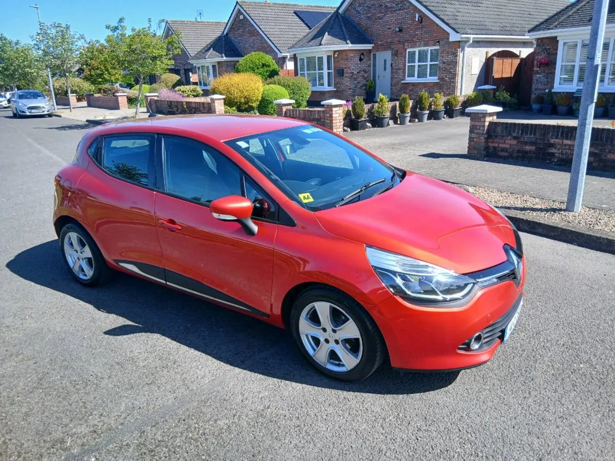 RENAULT CLIO 1.2 ABSOLUTELY  SPOTLESS - Image 3