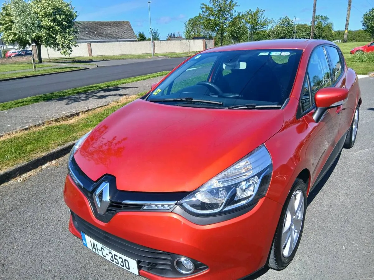 RENAULT CLIO 1.2 ABSOLUTELY  SPOTLESS - Image 1