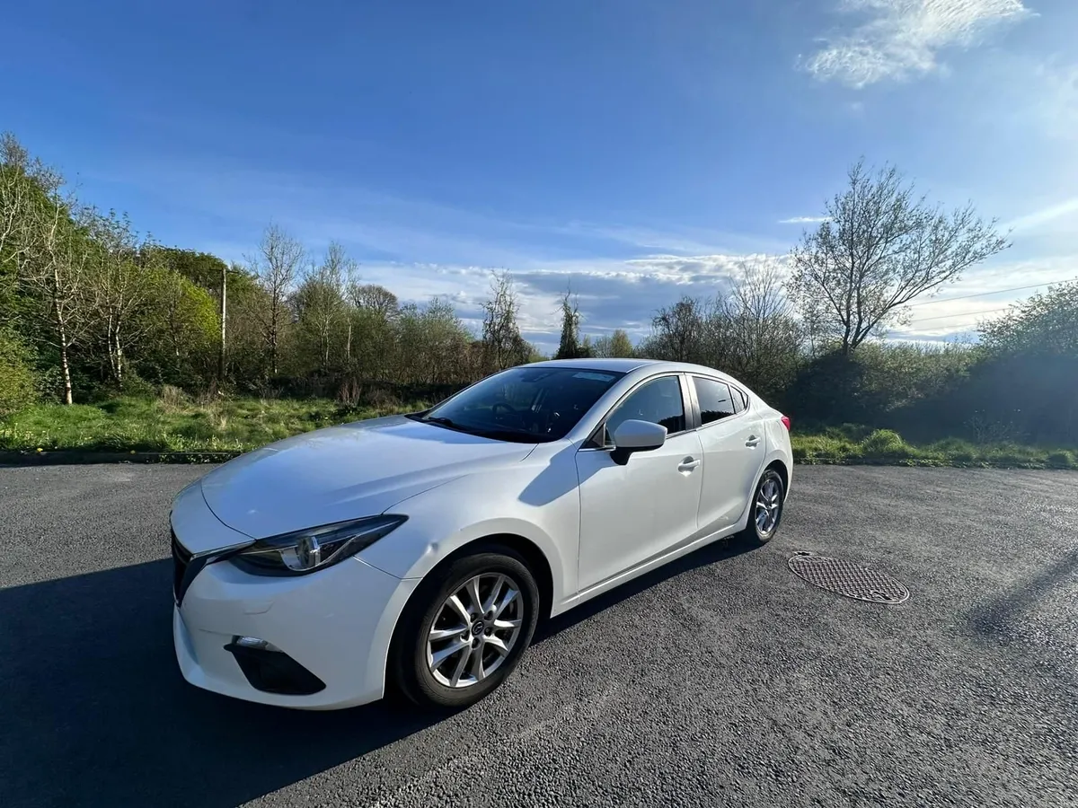 152 Mazda 3 Executive SE Irish spec - Image 2