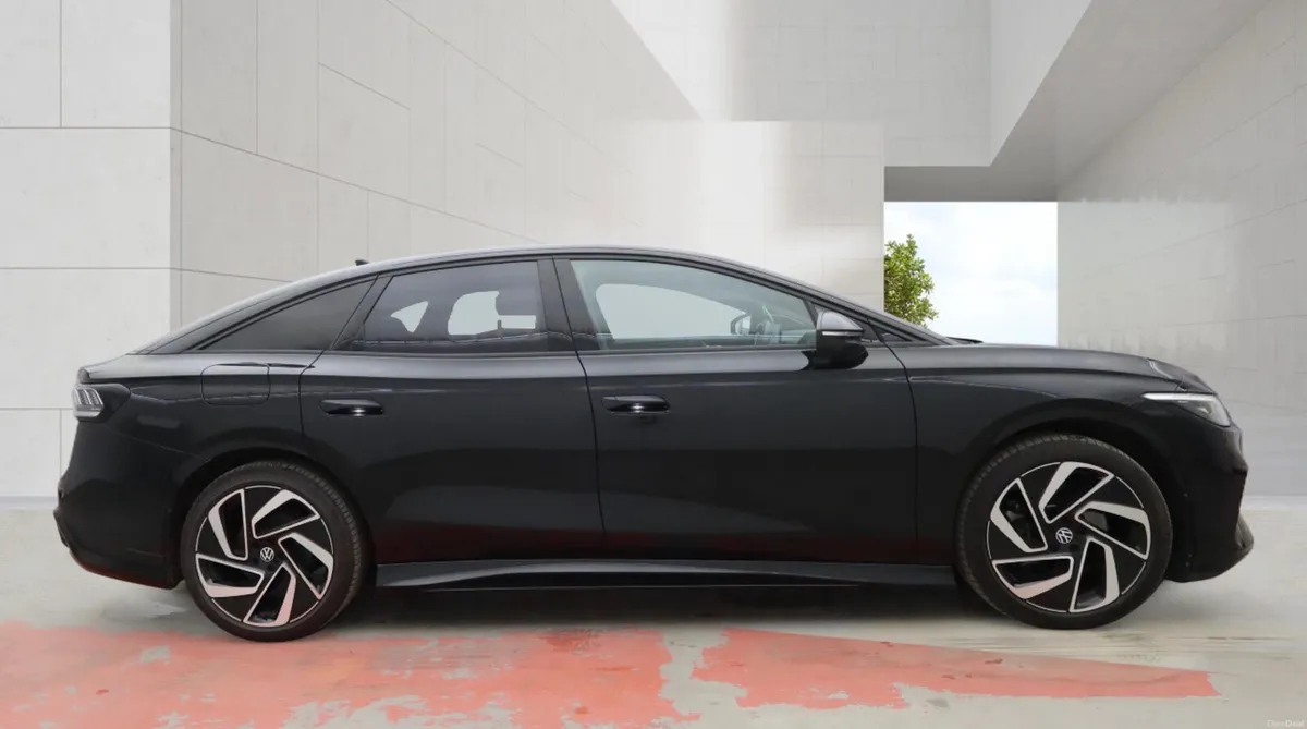 Volkswagen ID.7 Match Pro 77Kwh 2024 - Image 3