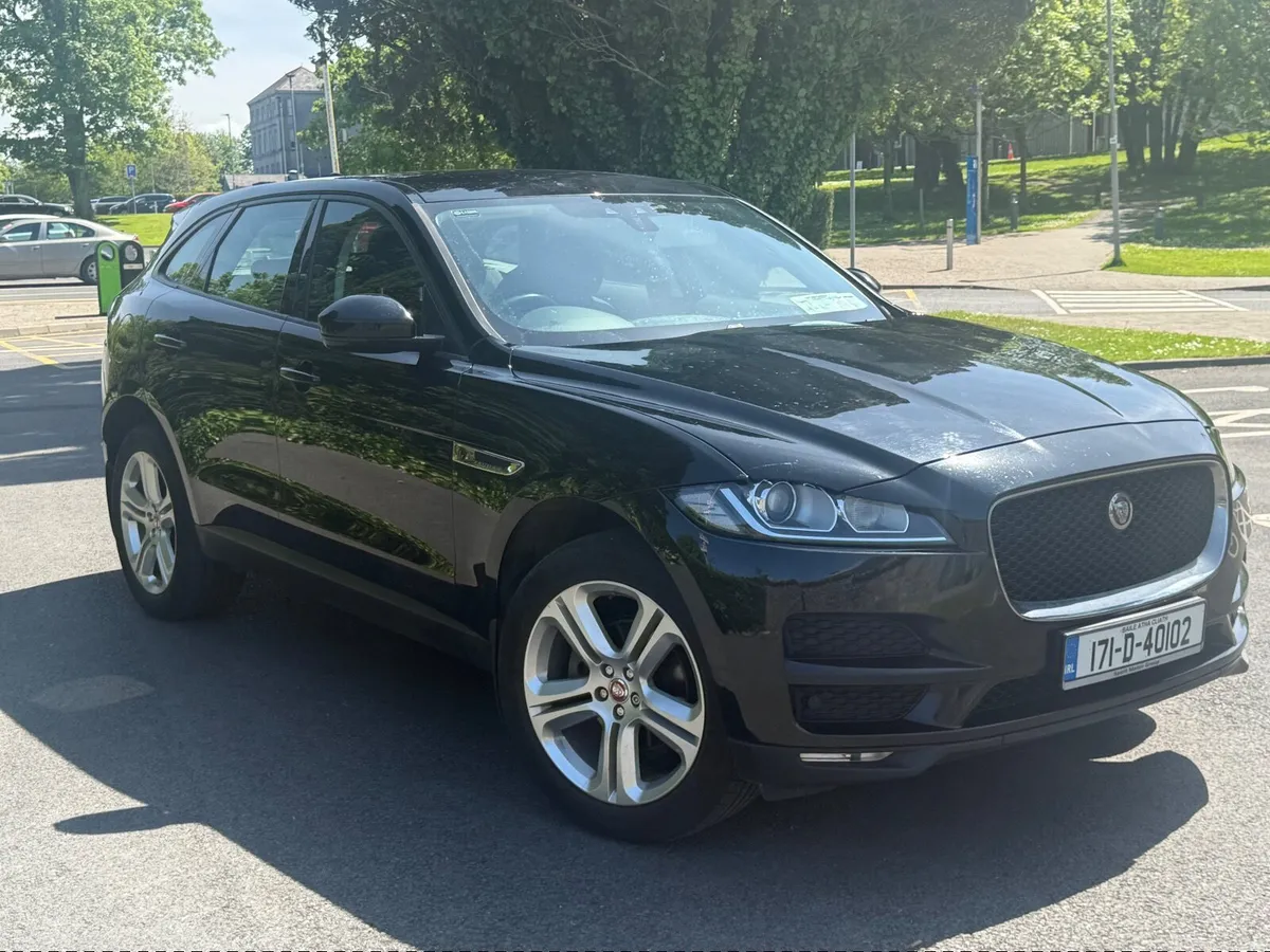 Jaguar F-Pace 2017 - Image 6